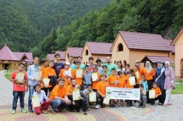 Межконфессиональная детская дружба в лагере в Усть-Чорной