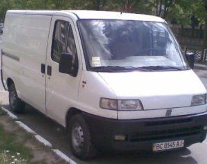 В Ужгороде налоговики нашли грузовик с "левым" товаром