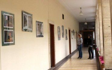 В фойе здания Закарпатской облгосадминистрации открыта фотовыставка