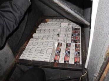 В грузовом поезде Чопская таможня выявила более 11 000 пачек сигарет