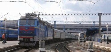 Дополнительный поезд Киев-Ужгород стал уже регулярным
