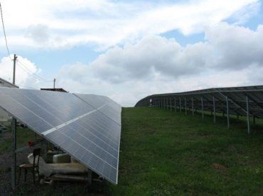 До кінця року на Закарпатті з'явиться ще одна сонячна електростанція.