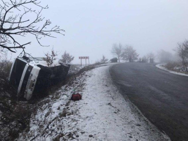 В Закарпатье в ДТП пострадали четыре пассажира автобуса
