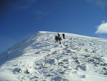 На горе Драгобрат пропал турист во время катания на лыжах