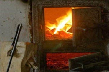 Пожар уничтожил дом 73-летней жительницы Золотарево