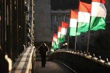 Венгры с двойным гражданством будут голосовать в 2014 году