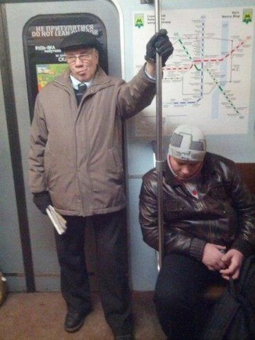 Николай Янович, наконец-то, начал ездить в метро