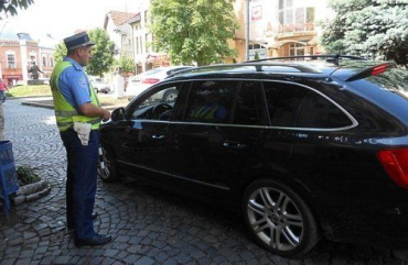 В Мукачеве правоохранители выявляли нарушителей парковки