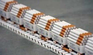 В поезде Киев-Братислава обнаружили каких-то 850 пачек сигарет