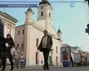 В Ужгороде решили ограничить въезд в центр в воскресенье и праздничные дни