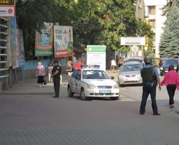 Вооруженные люди проводили спецоперацию в самом центре Ужгорода