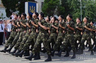 В Украине возобновили призыв в армию с 1 мая 2014 года
