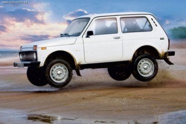 Русская "Нива" опередила Range Rover по продажам в Германии