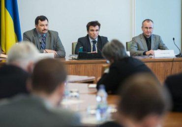 На встрече с руководителями дипломатических миссий, аккредитованными в Украине