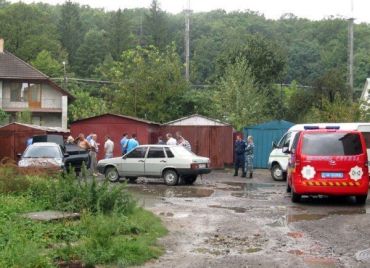 В Ужгороде в районе "Шахта" милиция и преступники устроили перестрелку