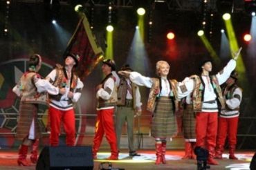 Закарпатский народный хор на международном фестивале в Польше