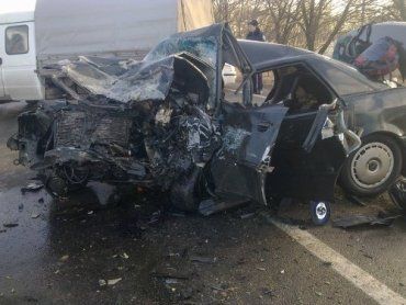 На Черниговщине в ДТП погиб 1 человек, еще 3 получили травмы