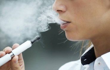 Токсини електронних сигарет скорочують життя