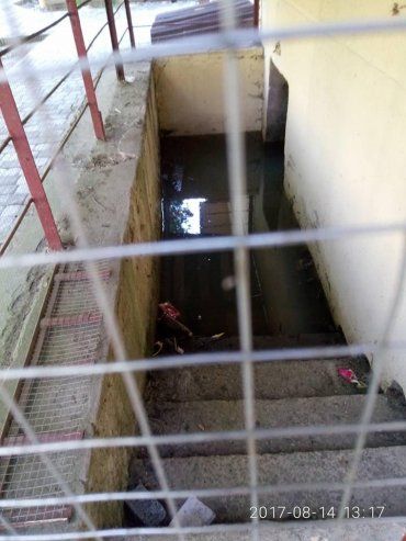"Водний" випадок трапився на вулиці Собранецькій в Ужгороді