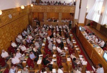 Михаил Кичковский закрыл заседание 28 сессии Закарпатского областного совета