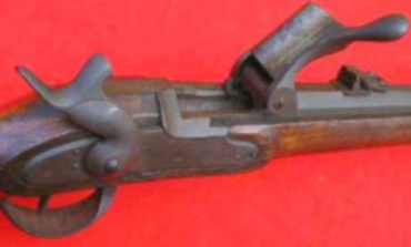 В Закарпатье осудили "оружейника" за хранение дома винтовки