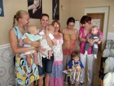 В Ужгороде для беременных и мам с младенцами провели акцию