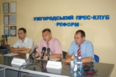 Степан Кияк проинформировал СМИ о работе закарпатской милиции