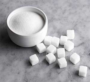 В Закарпатье сахар продают уже по 4,10 гривны