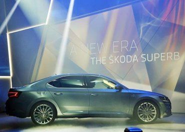 Новый автомобиль Skoda Superb появится в Украине уже во втором полугодии 2015-го