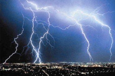 Гидрометцентр объявил штормовое предупреждение в Закарпатье