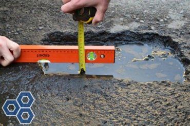 В Ужгороде провели расследования по ямочному ​​ремонту дорог