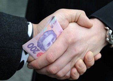 Украина занимает первое место по коррупции в Европе