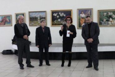 В Ужгороде состоялось открытие персональной выставки Сергея Глущука