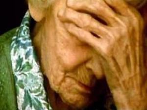 В Тячевском районе ограбили и изнасиловали 82-летнюю пенсионерку