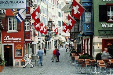 78% жителей Швейцарии против ежемесячного гарантированного дохода в 2500 $