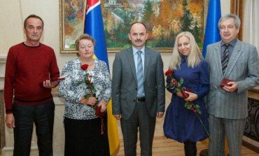 Губернатор Закарпатья вручил четырем землякам государственные награды