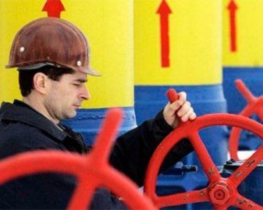 Украина начала качать газ из Европы через границу Венгрии
