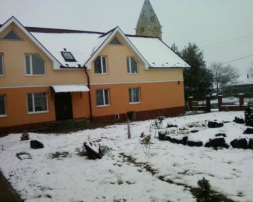 Сімейному будинку в Павлово Ужгородського району 9 років
