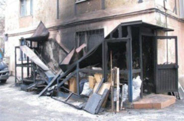 В Рахове пожарные ликвидировали возгорание в магазине