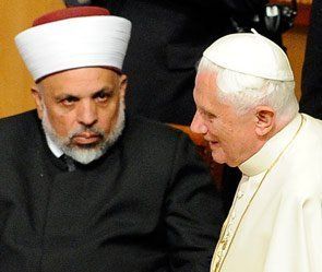 Шейх Тайсир ат-Тамими и Папа Римский Бенедикт XVI.