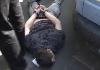 В Мукачевском районе два преступника напали на мужчину и его семью