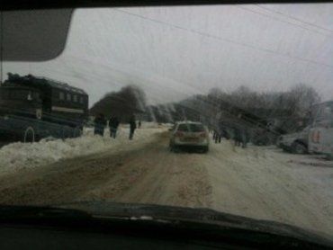 На трассе Киев–Чоп во Львовской области едва началось движение транспорта