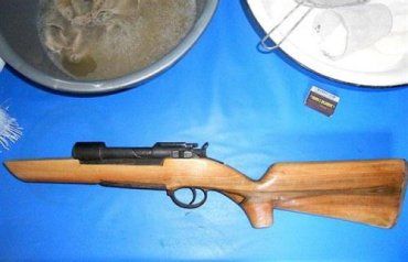 Ужгородская милиция обнаружила предмет, похожий на ружье