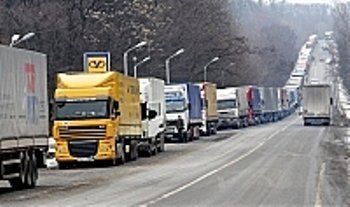 На украинско-словацкой границе образовалась очередь грузовиков