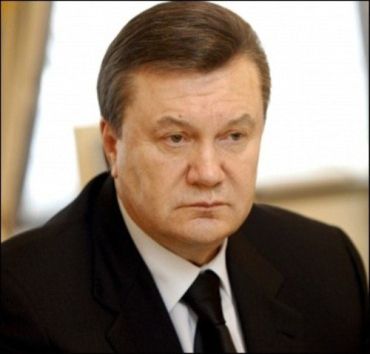 Янукович в конце февраля сдался в плен российским военным