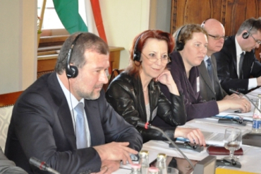 На заседании межправительственной комиссии в Венгрии