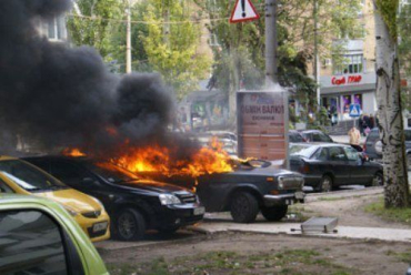В Мукачево за одни сутки сгорели два легковых автомобиля