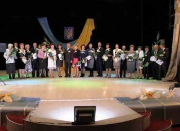 В Ужгороде всех педагогов поздравили с Днем учителя