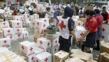 Переселенцы из зоны АТО получат помощь в "Красном кресте"