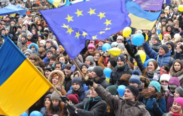 Народ Украины вышел на Майдан, а царь ослеп, оглох и онемел